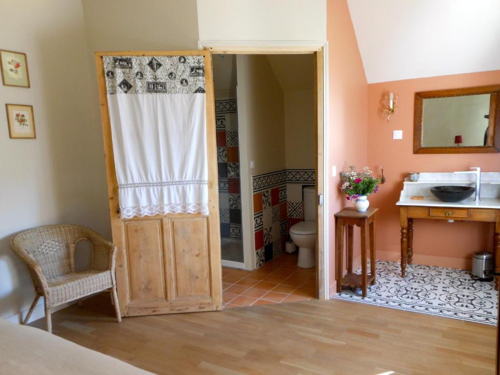 Auberge De La Tuilerie Surgy Szoba fotó