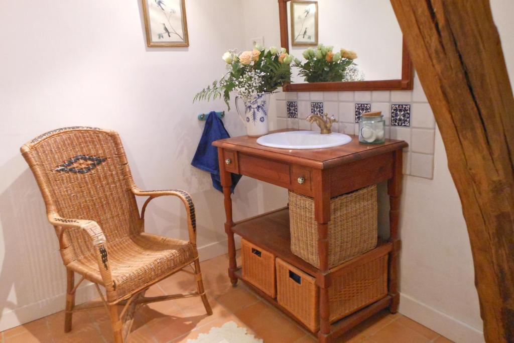Auberge De La Tuilerie Surgy Szoba fotó